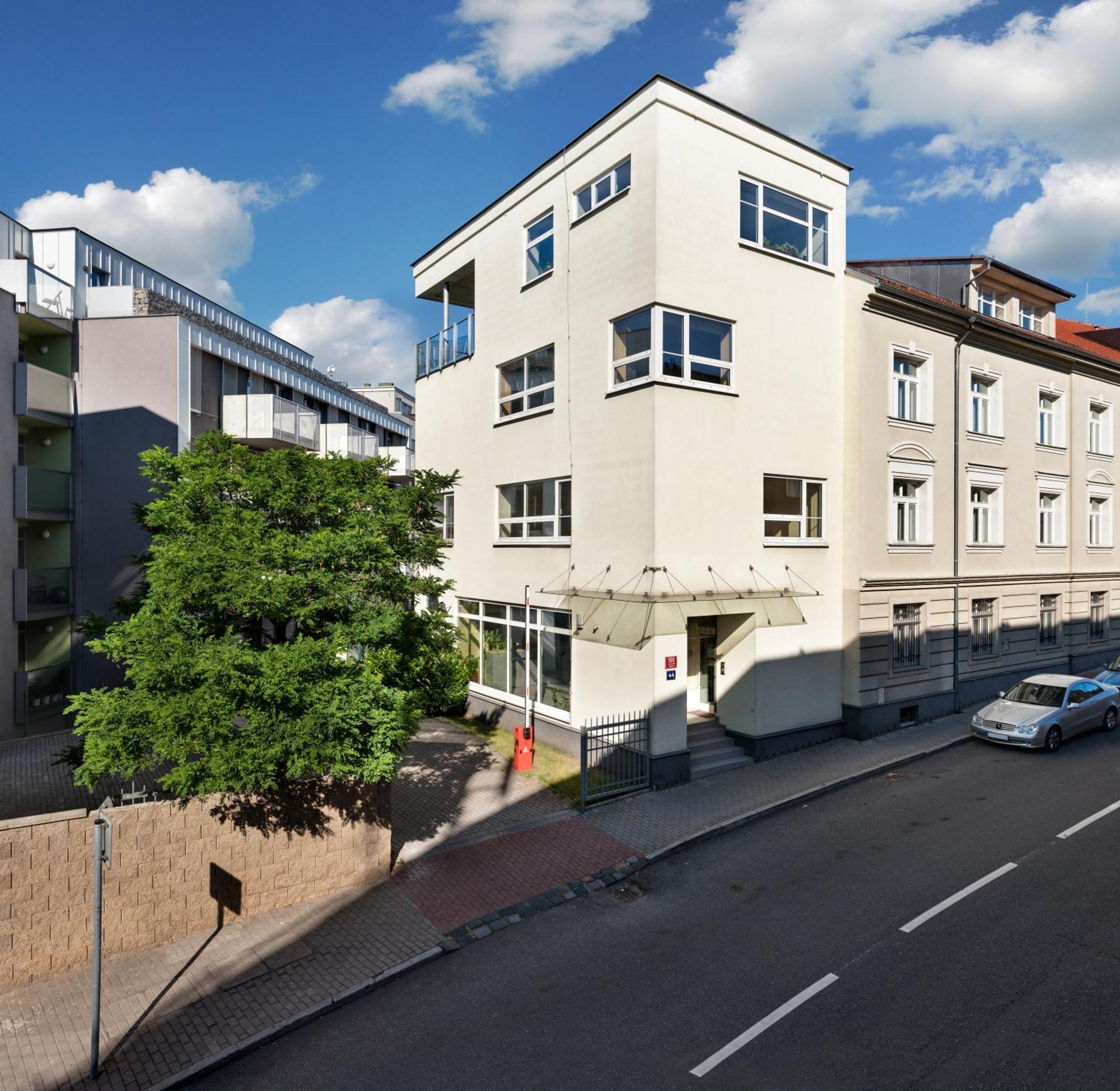 Prague 6 Apartments Экстерьер фото